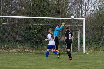 Bild 201 - Frauen TSV Wiemersdorf - SV Henstedt Ulzburg : Ergebnis: 0:4